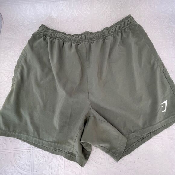 Gymshark Green Lightweight Arrival Slim Fit Athletic Shorts Size Large - Picture 1 of 6